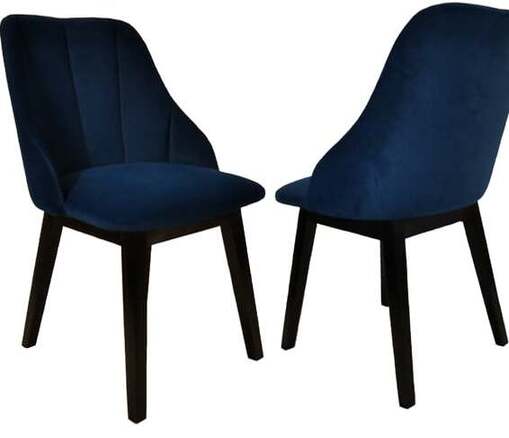 Nowoczesne krzesło drewniane tapicerowane z minimalistycznym designem i czarnymi, lakierowanymi nogami, pasujące do nowoczesnych wnętrz