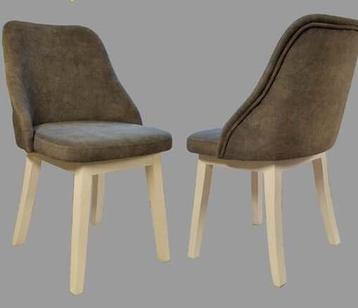 Nowoczesne krzesło drewniane tapicerowane z minimalistycznym designem i czarnymi, lakierowanymi nogami, pasujące do nowoczesnych wnętrz