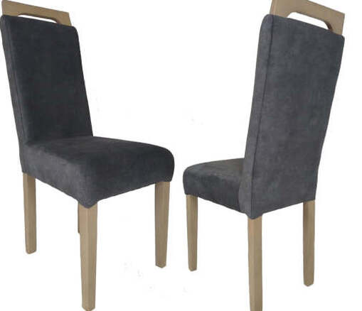 Nowoczesne krzesło drewniane tapicerowane z minimalistycznym designem i czarnymi, lakierowanymi nogami, pasujące do nowoczesnych wnętrz