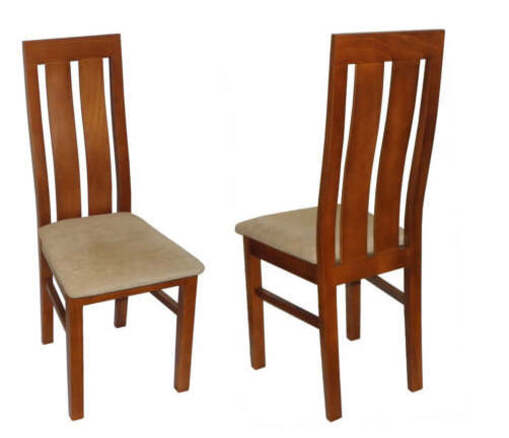 Klasyczne i tradycyjne krzesło drewniane z minimalistycznym designem i pasujące do rustykalnych wnętrz i w stylu vintage